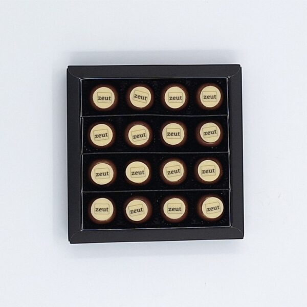 16 vaks<br> luxe bonbons met je eigen logo